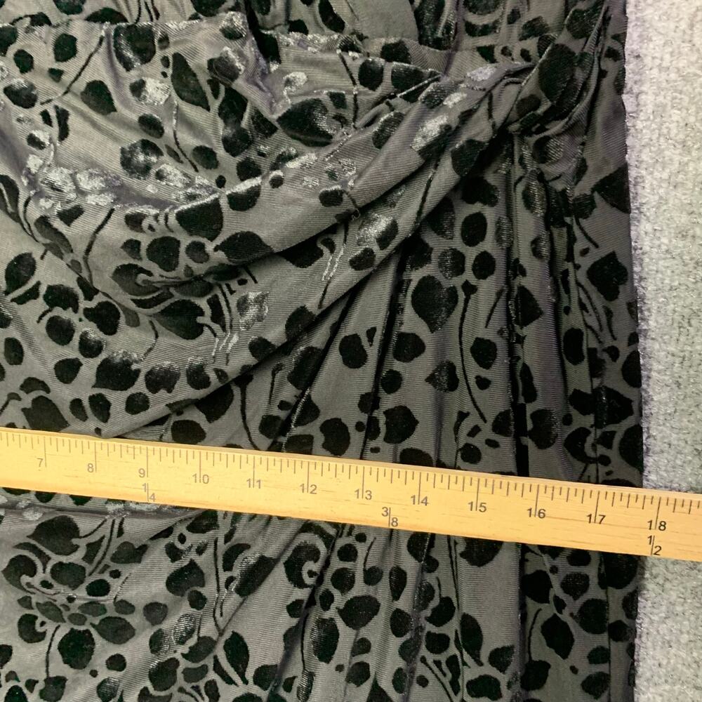 NEW Tommy Hilfiger Velvet Floral Dress Color Black Size 10‎ - Picture 8 of 13